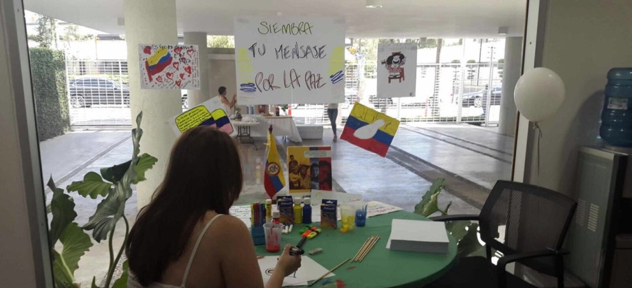 Consulado de Colombia en Santo Domingo se sumó a la conmemoración del Día Nacional de Memoria y Solidaridad por las Víctimas del conflicto armado 