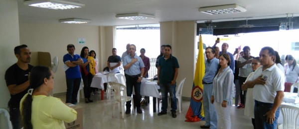 Consulado de Colombia en Santo Domingo de los Tsáchilas inició la jornada final del proceso electoral en el exterior para Congreso y consultas interpartidistas 2018